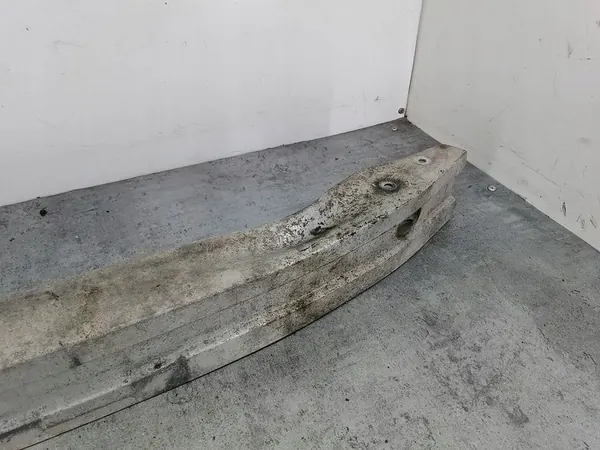 Etupuskuri Audi A6 C6 3.2 FSI image 5