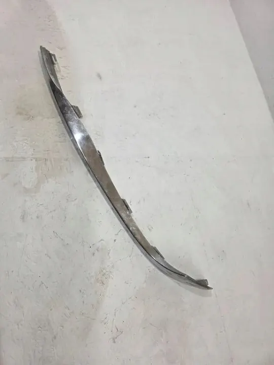 BMW 7 G11 G12 Bumperstrip Voor Links OEM 7369893 image 4