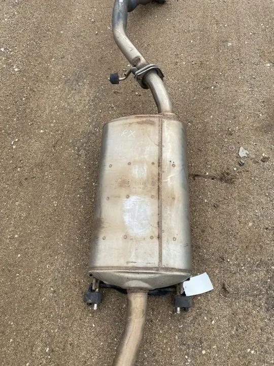 Schalldämpfer Lexus RX 450H 2021 OEM UTO26331 - Gebraucht image 4