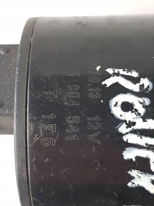 Vattenpump Solenoid Range Rover Vogue III 4.4d 6904541 image 2