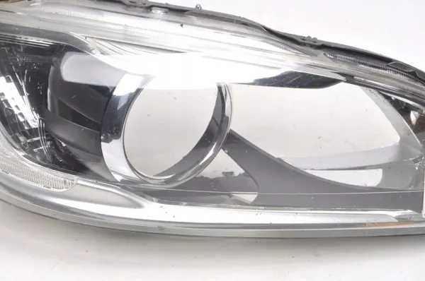 Cobertura Farol Direito OEM 246600 para Volvo S60 V60 image 3