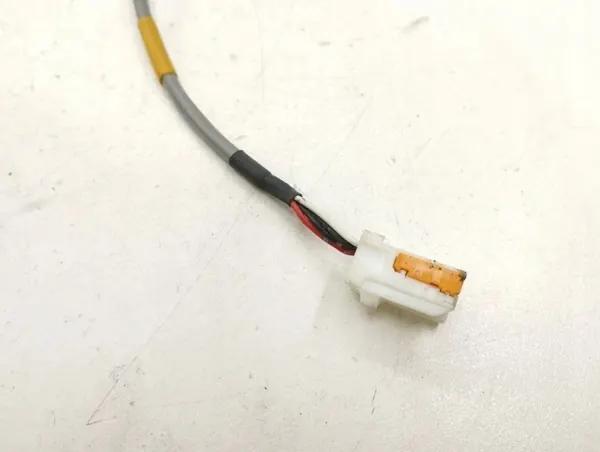 Achterklepcamera OEM E223-67RCO Mazda CX7 2009-2012 image 5