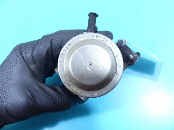 EGR-venttiili VW Passat B5 1.8 T, 058131101B image 3