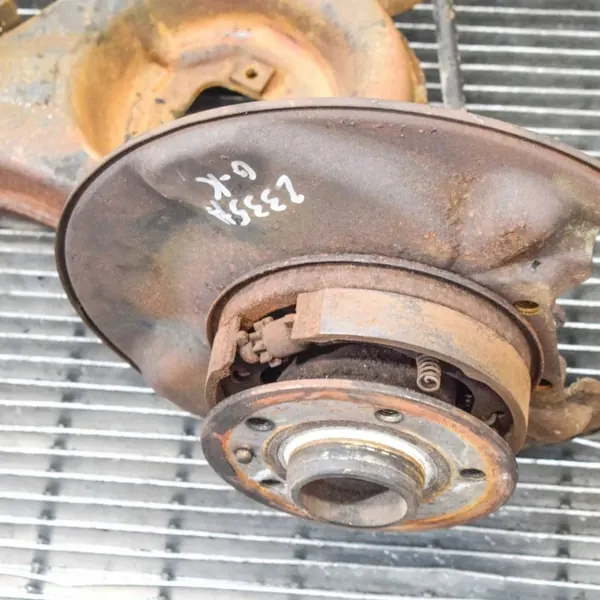 Pivot de direction arrière gauche OEM A1263502605 Mercedes image 9