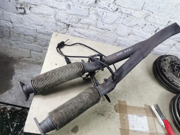 Coletor de escape VW Golf V Audi A3 8P G133 image 3