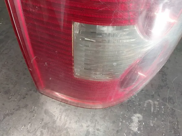 Luz trasera izquierda Volkswagen PASSAT B5 Lift 3B9945095AA image 10