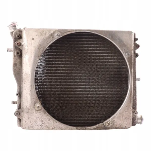 Audi R8 4.2 Spyder linker waterkoeler OEM 420121252AL image 2