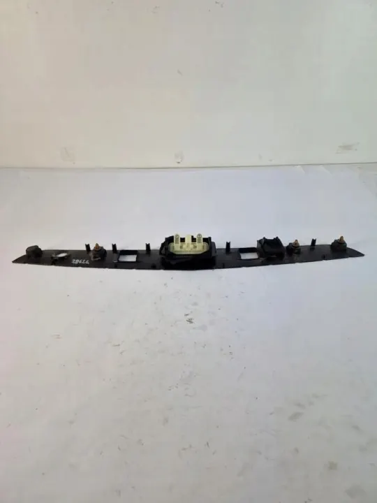 Kennzeichenleuchte Mercedes-Benz E W212 OEM A2127400793 image 3