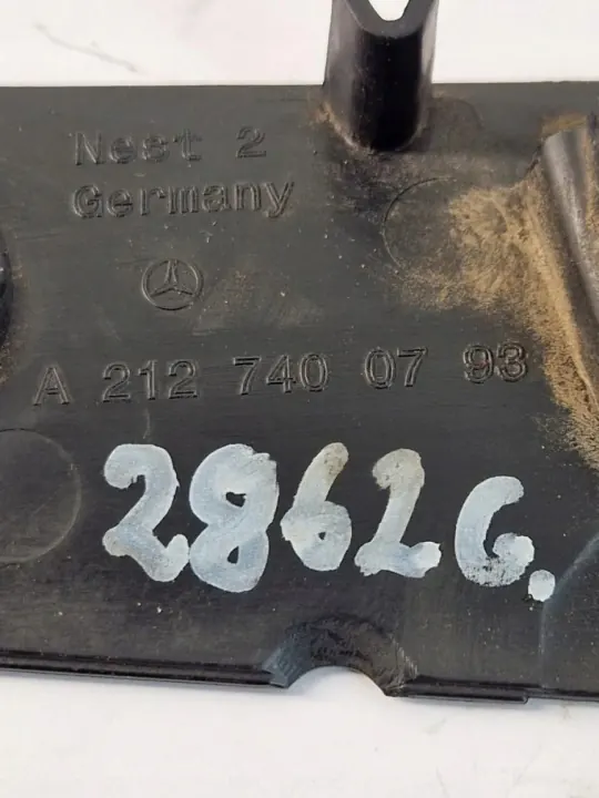 Kennzeichenleuchte Mercedes-Benz E W212 OEM A2127400793 image 5