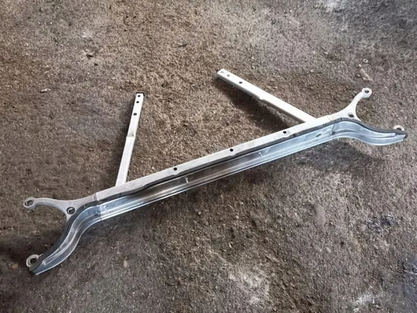 Vordere Bremsbeläge OEM 4E1805253F für Audi A8 D2 image 3