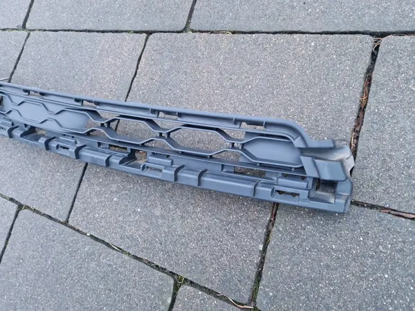 Griglia anteriore paraurti RENAULT TWINGO II LIFT 622561725R image 4