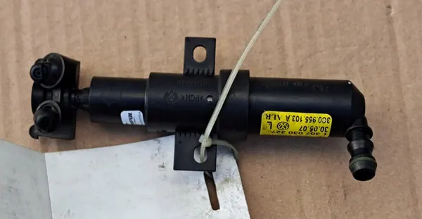 VW PASSAT B6 Linker Koplampenreiniger 3C0955103A image 2