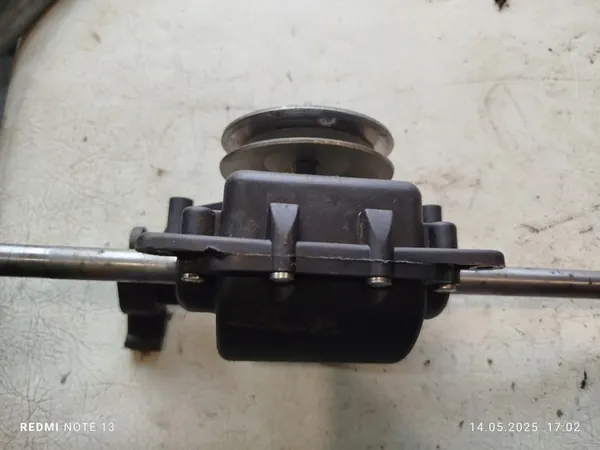 Conjunto de engranaje de transmisión Husqvarna LC 53V P-77 image 6