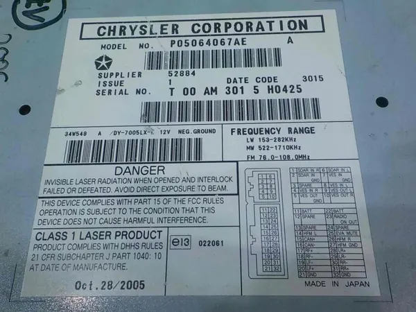 OEM P05064067AE radio-navigationsenhet för Chrysler 300C image 5