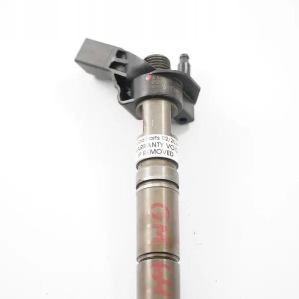 Mercedes W164 W204 W211 OM642 Injektor A6420700487 image 3