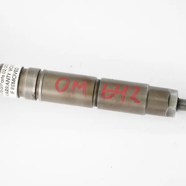 Mercedes W164 W204 W211 OM642 Injektor A6420700487 image 5