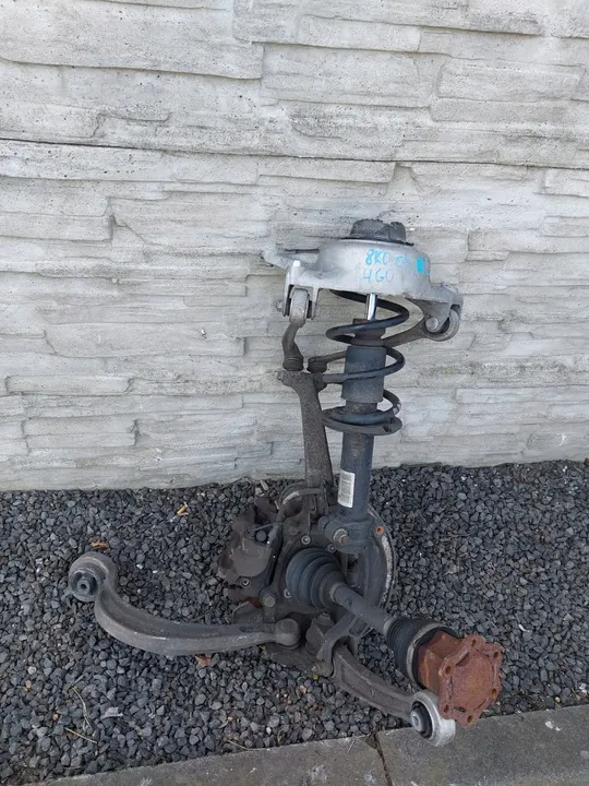 MacPherson Sinistro A4 8K A5 8T Lift OEM image 3