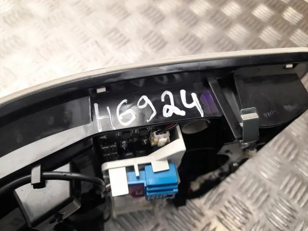 OEM 7P6 947 001 Plafonnier pour VW Touareg 2017 image 4