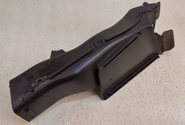 BMW X5 E70 Jarruilman kanava OEM 7222877 Vasen etu image 3