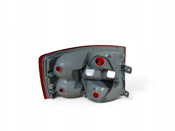 Conjunto de Luz Trasera TYC para Škoda Octavia III image 5