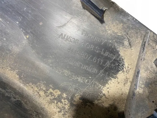 Audi Q8 Frontstoßfänger-Schutz OEM 4M8807611A image 10