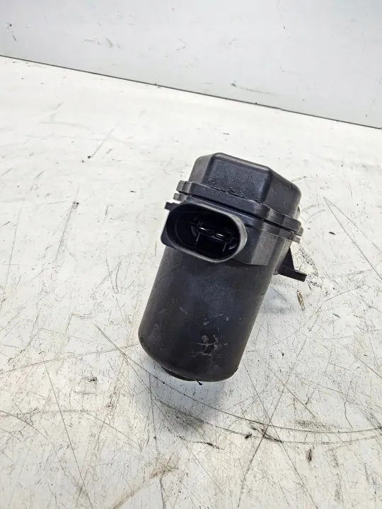 Handbremsmotor OEM 32337647C für Audi A6 C7 image 3