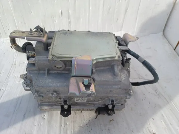 Toyota G92A0-42030 Inverter Converter voor RAV4 Hybride image 3
