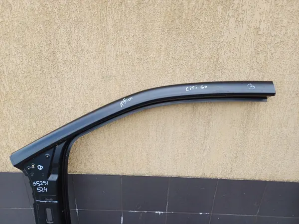Skoda Citigo vasen kynnyspylväs OEM 1S3809605E image 4