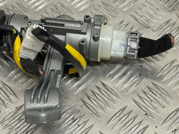 KIA Sportage 2006 käynnistyskytkin OEM ESH9457 image 4