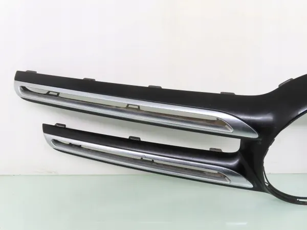Mercedes GLE W166 Grille OEM A1668880323 2015-2019 image 8