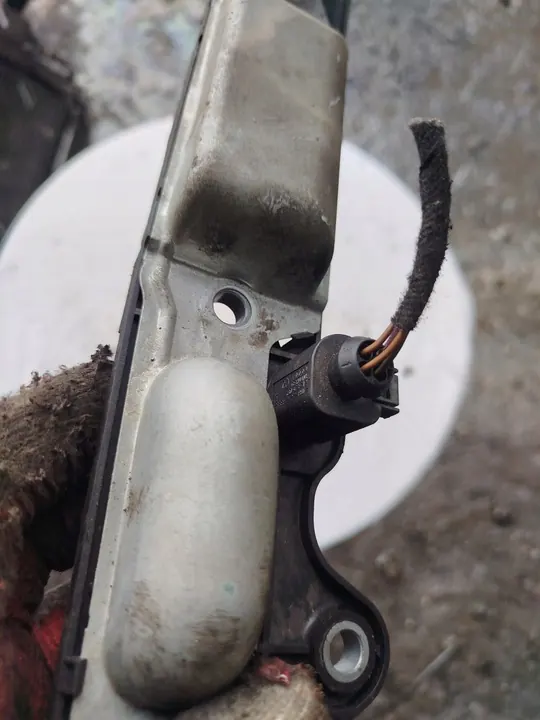 Heckklappenöffner VW Passat Touran Golf Jetta image 3