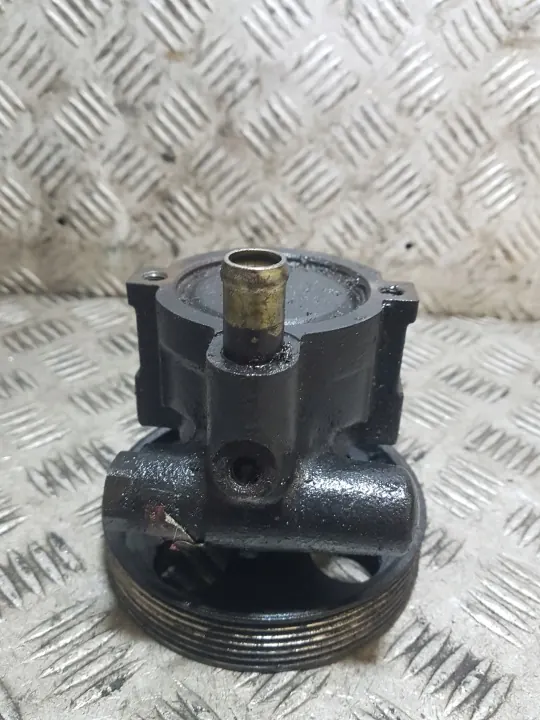 Volvo servostyrpump OEM 7700431286 Begagnad image 5