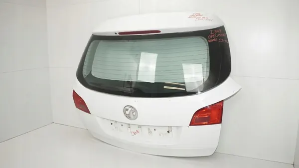 Puerta Trasera OEM 360190737 para Opel Astra J 09-12 image 3
