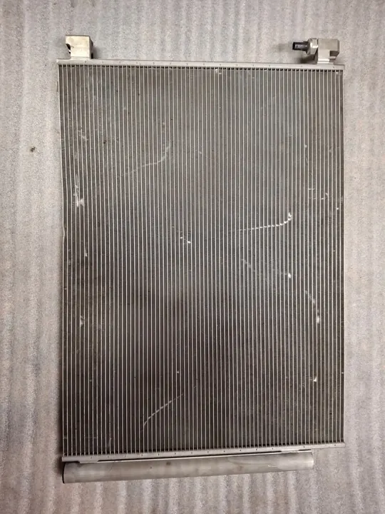 Ilmastointiradiatori MERCEDES W206 W223 A0995004102 image 2