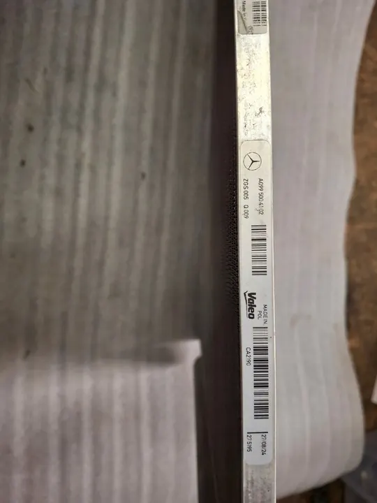 Ilmastointiradiatori MERCEDES W206 W223 A0995004102 image 3