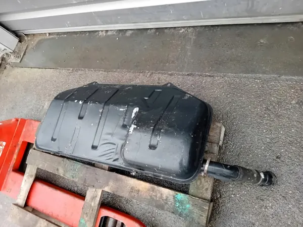 Tanque de Combustível Lada Niva I image 3