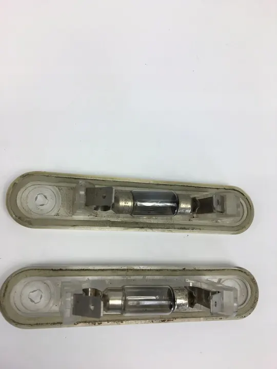 Luz de Placa Mercedes W124 1248200256 image 7