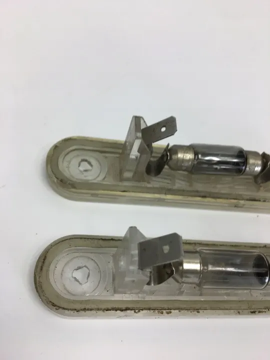 Luz de Placa Mercedes W124 1248200256 image 8