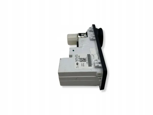 Prise USB Jaguar E-Pace OEM FW9319E110CA image 4