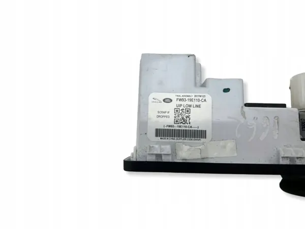Prise USB Jaguar E-Pace OEM FW9319E110CA image 5