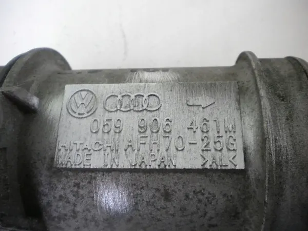 Luftmassenmesser SKODA Superb 2.5 TDi image 2