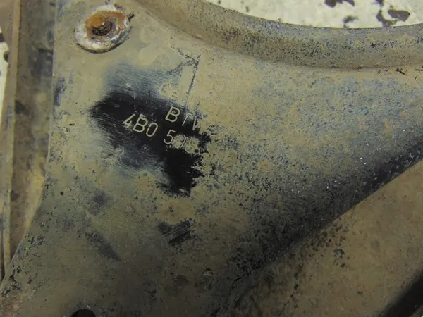 Braccio di Controllo Posteriore Destro Audi A6 C5 Allroad image 9