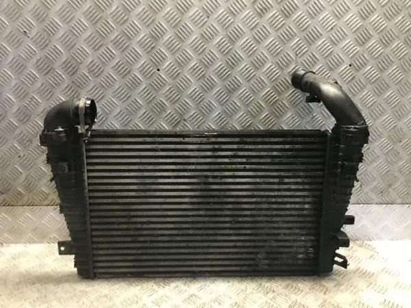Intercooler Opel Astra H 1.9 CDTI image 2