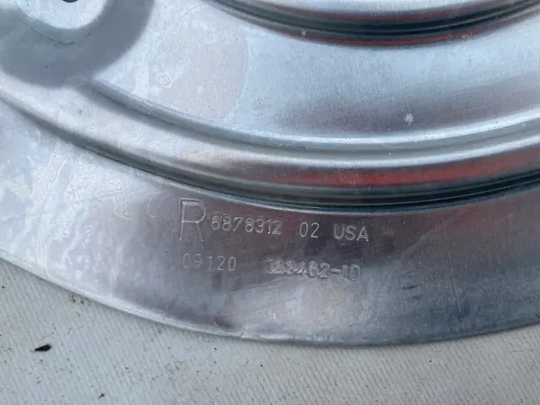 Protetor de Freio Frontal Direito BMW X5 G05 X6 G06 X7 G07 OEM image 4