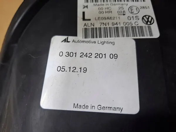 Farol dianteiro esquerdo Volkswagen SHARAN II 7N1941005C image 9