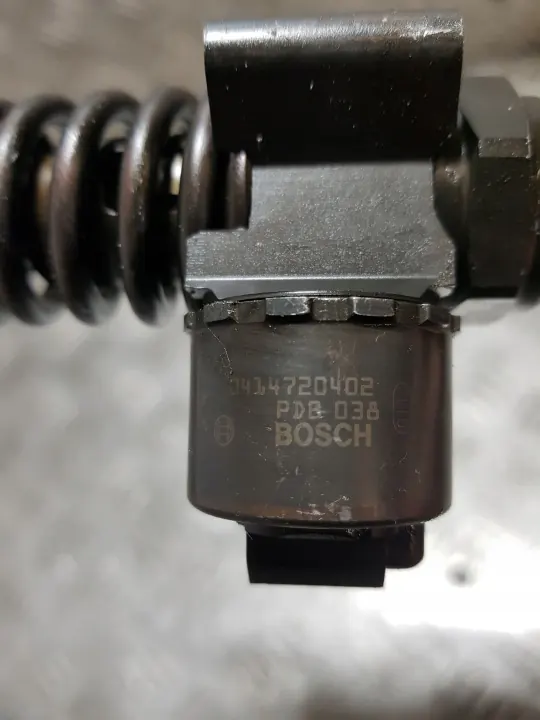 VW OEM 03G130073B 0414720402 Spolarpump Begagnad image 4