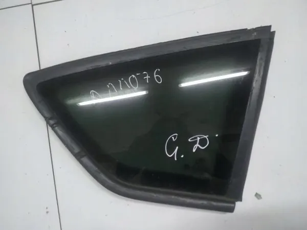 Ford C-MAX neljännesikkunalasi OEM as3 - Taka oikea image 2