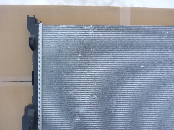 Radiador de agua Fiat Talento Nissan NV300 Opel Vivaro B image 3