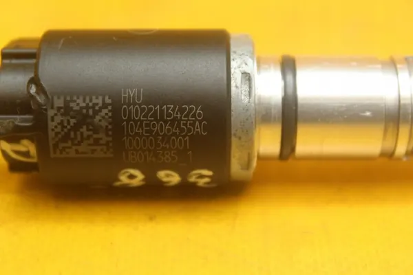 Nokkenassensor OEM 04E906455AC voor VW 1.5 TFSI image 7