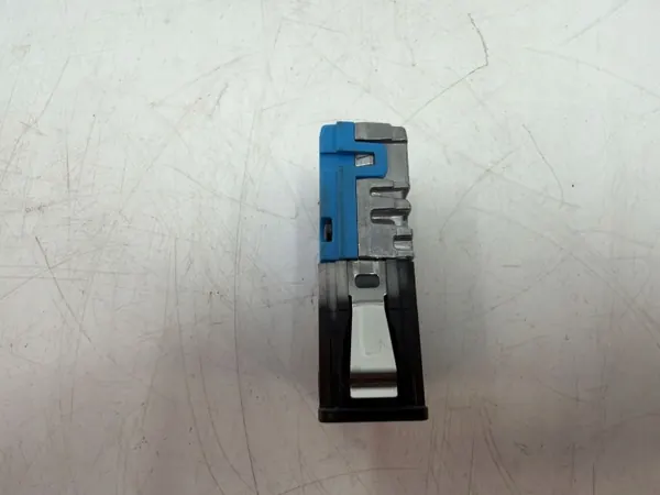 Prise USB BMW OEM 529701 pour Série 3 G20 G21 image 7